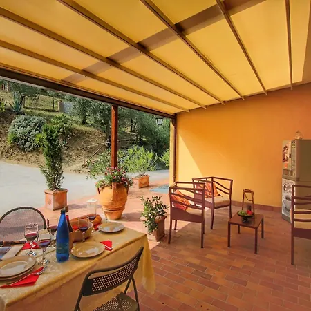 With Swimming Pool And Garden With Mediterranean Plants Сasa de vacaciones Bettona